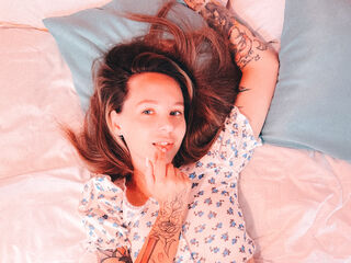 nude webcamgirl picture MiaGrahamm
