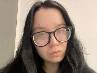 free nude web cam MiaWallees