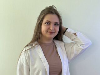 strip tease MildaTaddio