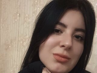 camwhore fingering shaved pussy MiraCastellon
