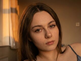 cybersex chatroom MireyaElowen