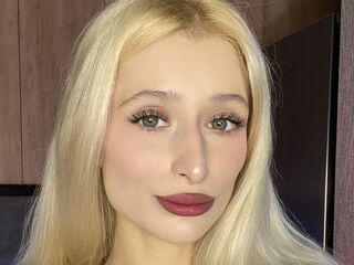 erotic cam video MonicaBarbies