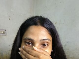 closeup pussy web cam MuskaanSingh