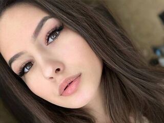 chat room livesex NeldaGoffin