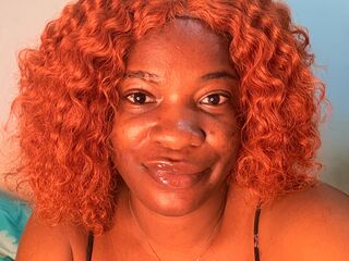 naked camgirl masturbating with dildo NorahAlex