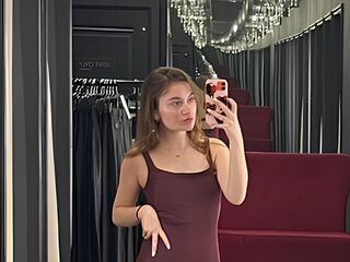 adult chat OdelynBreed