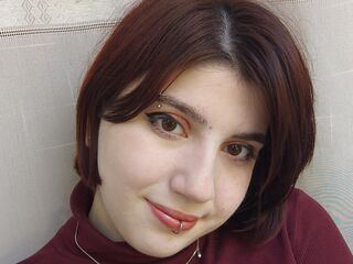 live webcam performer OrianaSecret