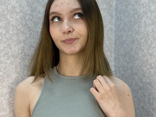 teaser chat QuennaHeaston