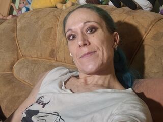 webcam girl RamonikaAlice