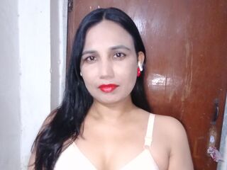 live teaser webcam SadiaAngel