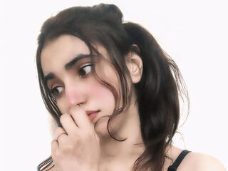 naked webcamgirl photo SaliAngle