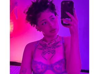 free live webcam chat SayLuna