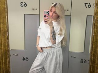hot webcam ScarlettAndreula