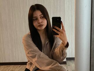 chatwhore SharlaGeerdes