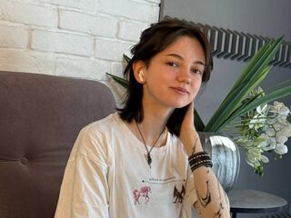 naughty cam girl SheritaEddins