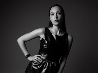 cam slut chat room SherrylSein