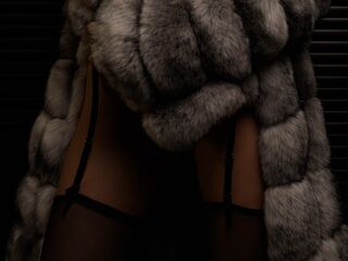 naked girl with live cam fingering SophiaLauder