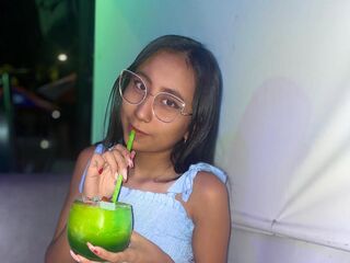 camwhore nude SophiaLennon