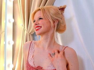 beautiful cam girl StacyValeon