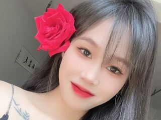 topless cam girl SylviaLsla
