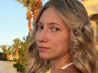 spy web cam TainaTatge