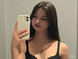 naked webcamgirl photo TishaAddams