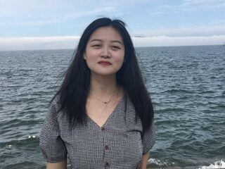 webcam striptease TongWang