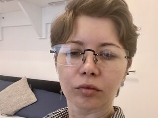 chat live cam VelvetVenom