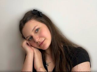 shaved pussy web cam VeronaConnett
