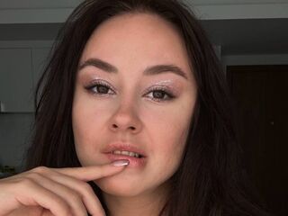 hot cam whore YaekoMarrazzo