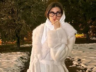 girl sexcam YukoHazer