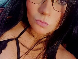hot girl webcam picture ZairaMist