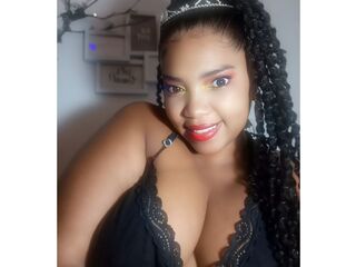 cam girl playing with sextoy ZephyraMoana