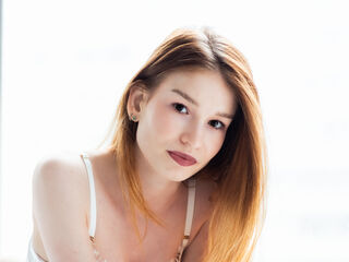 camwhore spreading pussy ZoeCao